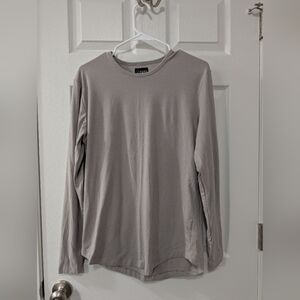 Cuts Mens Large Curved Hem Long Sleeve T-Shirt, Gray, Athleisure